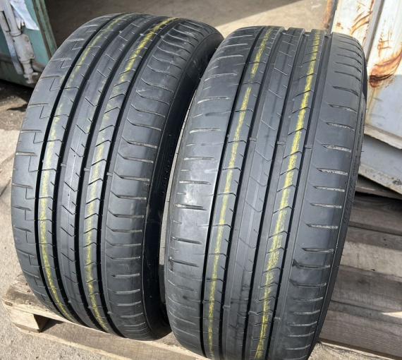 Pirelli P Zero PZ4 235/35 R20