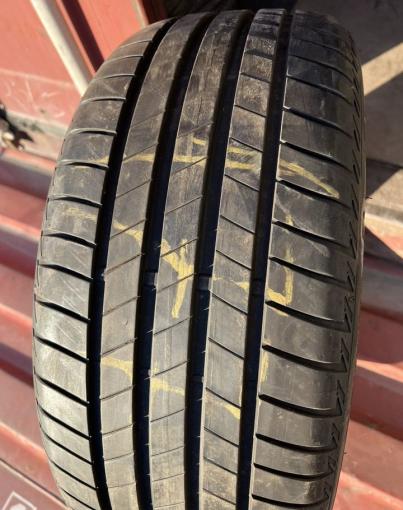 Bridgestone Turanza T005 225/40 R18