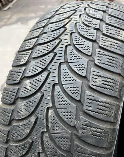 Bridgestone Blizzak LM-80 225/65 R17