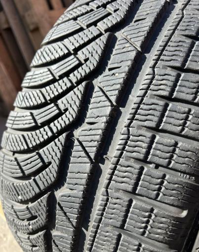 Michelin Pilot Alpin 4 235/40 R18