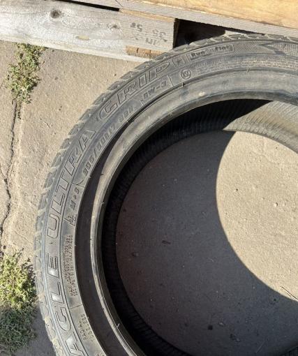 Goodyear Eagle Ultra Grip GW-3 205/50 R17