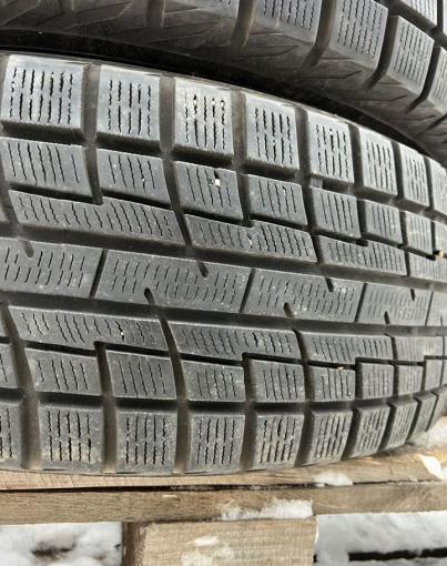 Yokohama Ice Guard IG30 205/60 R16