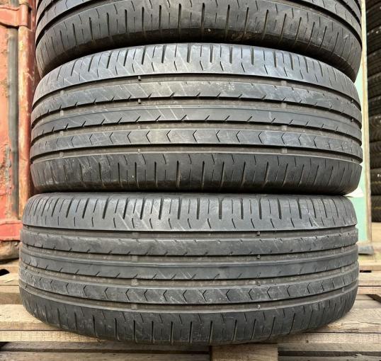 Continental ContiPremiumContact 5 ContiSeal 215/55 R17