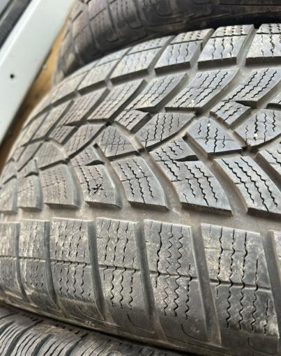 Goodyear UltraGrip Performance 235/55 R17