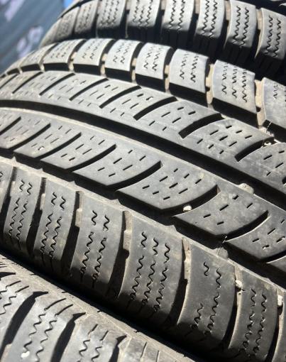 Continental VancoWinter 2 205/65 R16C