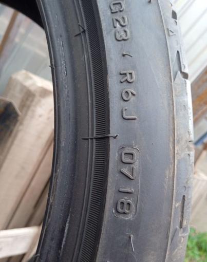 Bridgestone Potenza S001 245/35 R19