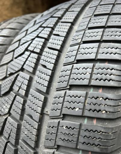 Hankook Winter I&#39;Cept Evo2 W320 245/45 R18