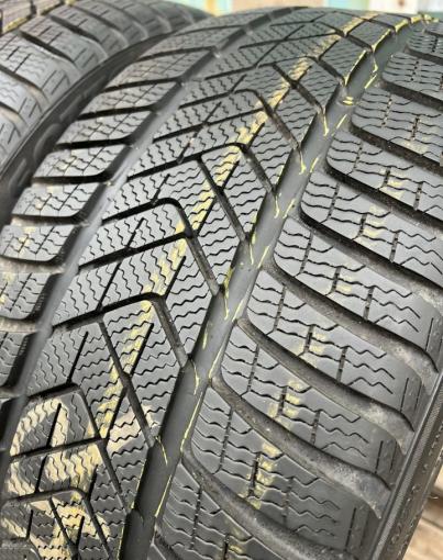 Pirelli Winter Sottozero 3 275/35 R19