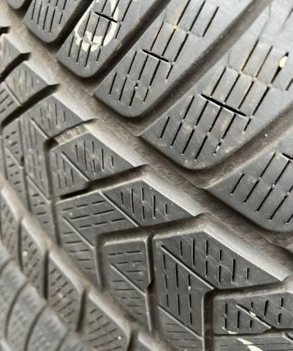 Pirelli Scorpion Winter 255/50 R19