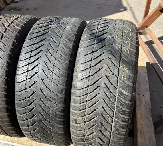 Goodyear Eagle Ultra Grip GW-3 205/50 R17