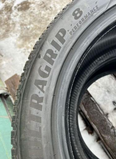 Goodyear UltraGrip 8 Performance 285/45 R20