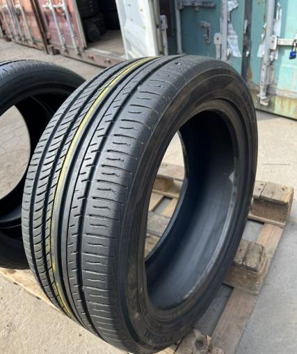 Yokohama Advan dB V552 245/45 R18