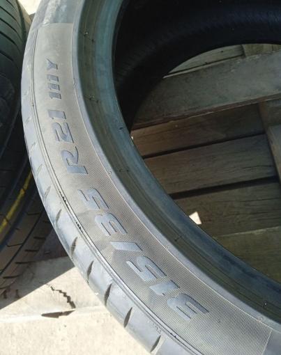Pirelli P Zero PZ4 315/35 R21