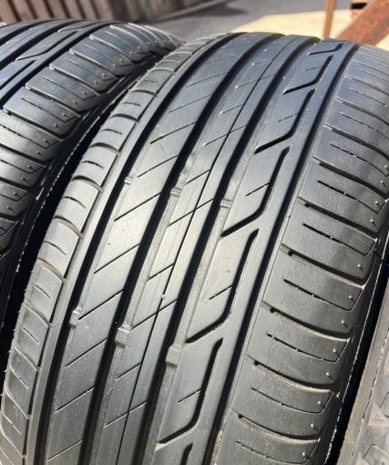 Bridgestone Turanza T001 215/60 R16
