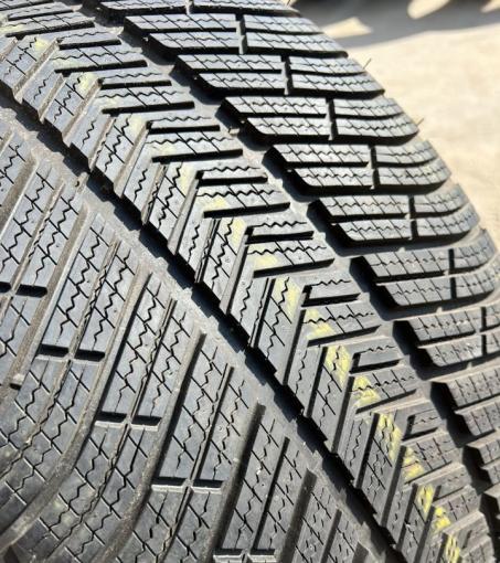 Michelin Pilot Alpin 4 285/35 R20