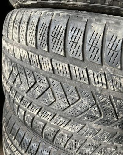 Pirelli Scorpion Winter 315/40 R21