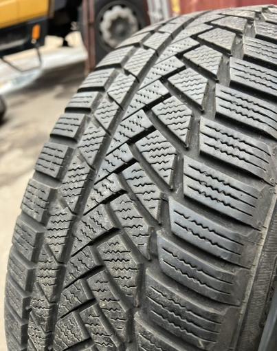 Continental ContiWinterContact TS 850 P 215/50 R18