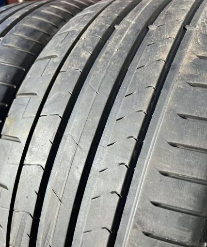 Pirelli P Zero PZ4 255/45 R19