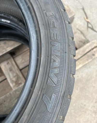 Goodyear Ice Navi 7 215/50 R17