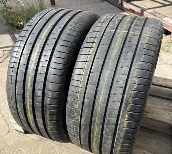 Pirelli P Zero PZ4 275/35 R21