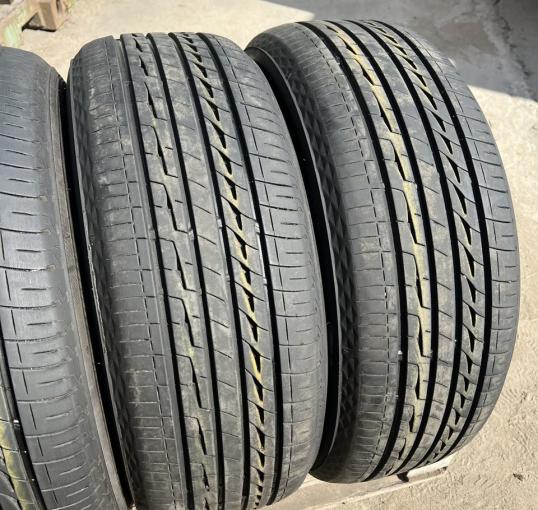 Bridgestone Regno GR-XII 225/60 R16