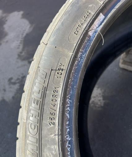 Michelin Latitude Sport 3 255/40 R21