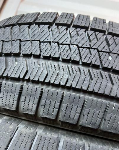 Bridgestone Blizzak VRX2 195/65 R15