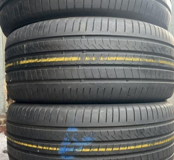 Bridgestone Alenza 001 285/50 R20