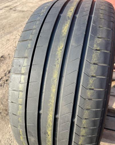 Pirelli P Zero PZ4 275/35 R23