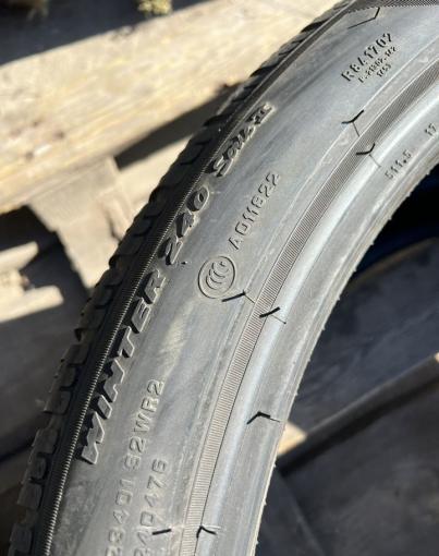 Pirelli Winter Sottozero 240 Serie II 255/40 R20