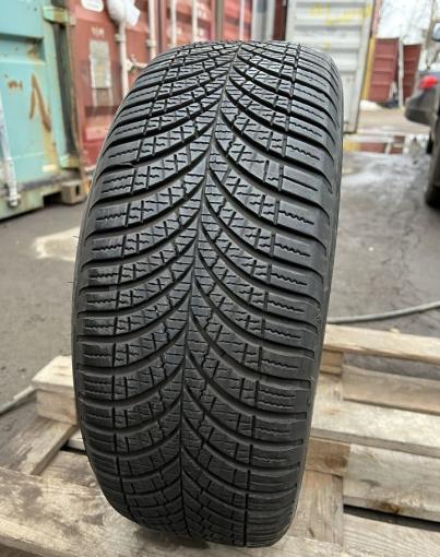 Goodyear Vector 4Seasons Gen-3 205/55 R16