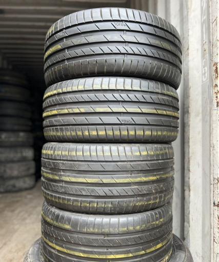 Kumho Ecsta PS71 245/40 R18