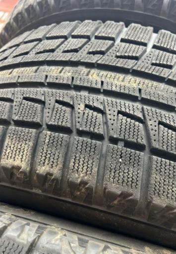 Bridgestone Blizzak RFT 255/50 R19