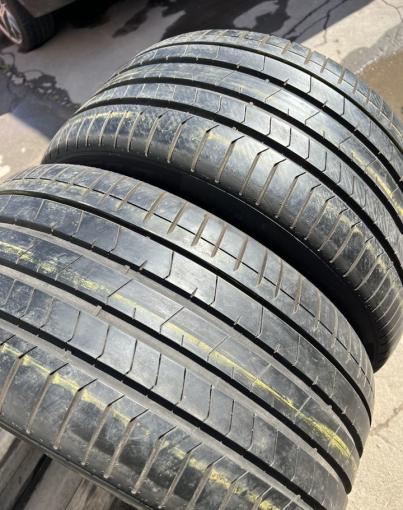 Pirelli P Zero PZ4 285/40 R19