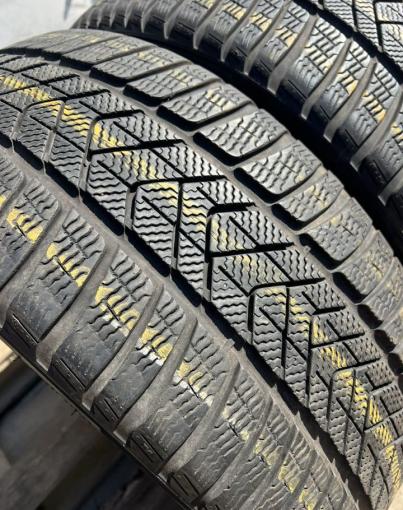 Pirelli Winter Sottozero 3 255/35 R21