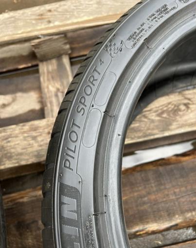 Michelin Pilot Sport 4 235/40 R18