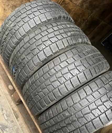 Dunlop Winter Maxx WM01 215/60 R16