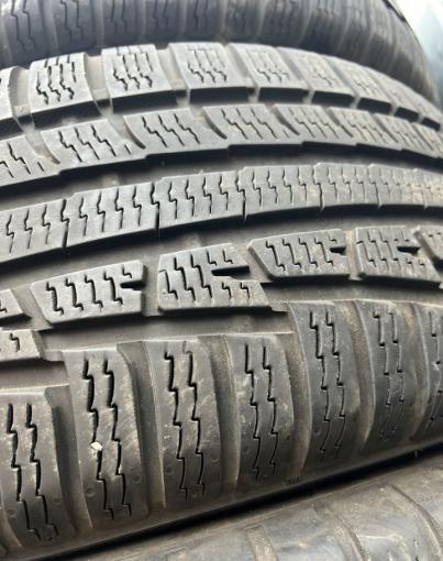 Nokian Tyres WR A3 235/60 R16