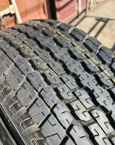 Bridgestone Dueler H/T 840 275/65 R17