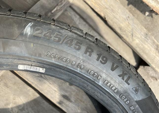 Continental WinterContact TS 850 P 245/45 R19