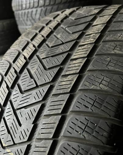 Pirelli Scorpion Winter 285/45 R20