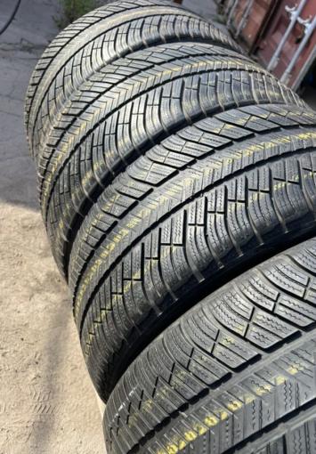 Michelin Pilot Alpin PA4 255/40 R20 и 285/35 R20