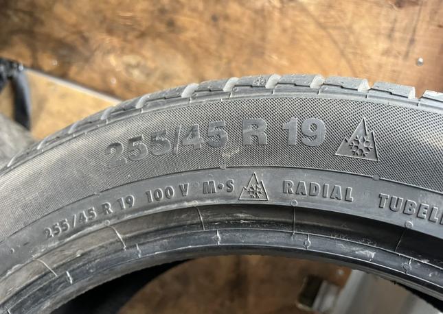 Continental ContiWinterContact TS 830 P 255/45 R19