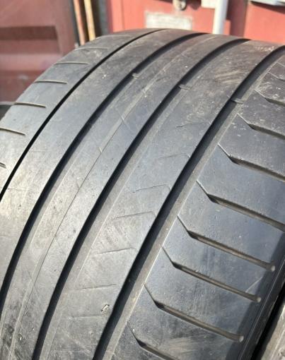 Pirelli P Zero PZ4 305/30 R21