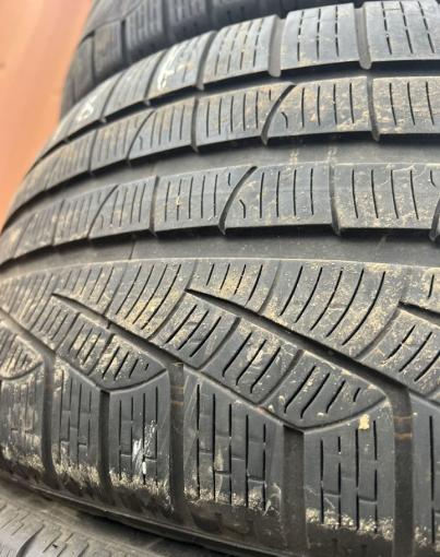 Pirelli Winter Sottozero 240 Serie II 255/40 R20