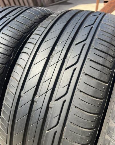 Bridgestone Turanza T001 215/60 R16