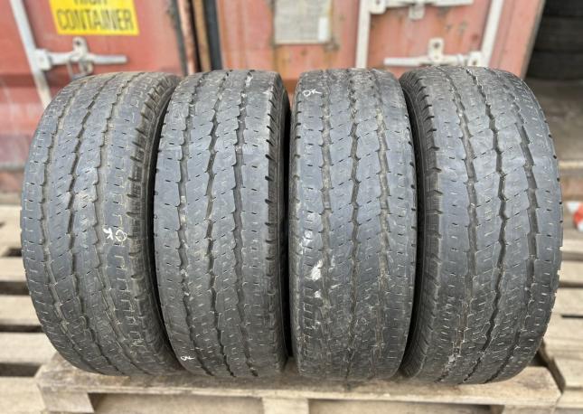 Continental VancoCamper 215/70 R15C