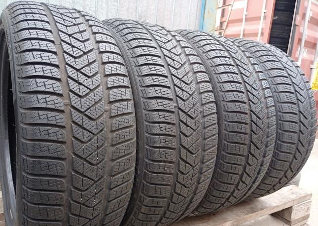 Pirelli Winter Sottozero 3 225/45 R18