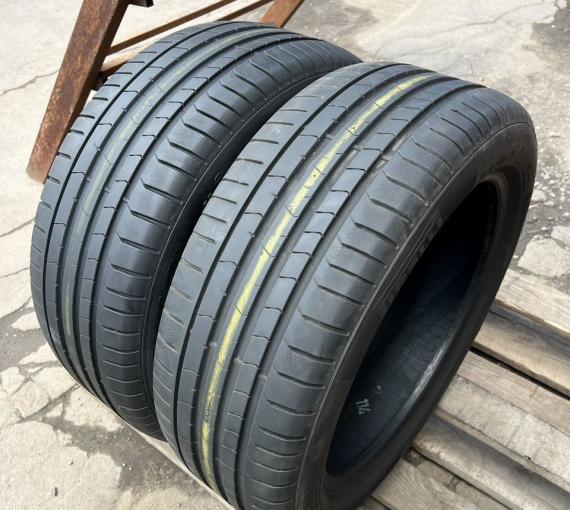 Pirelli P Zero PZ4 245/45 R18