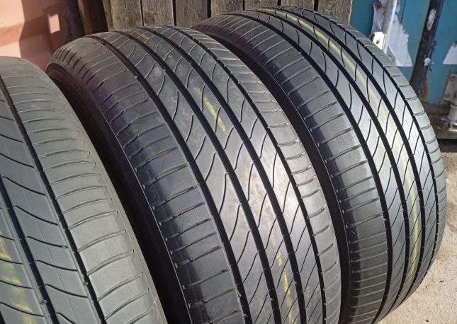 Michelin Primacy 3 ST 215/55 R17